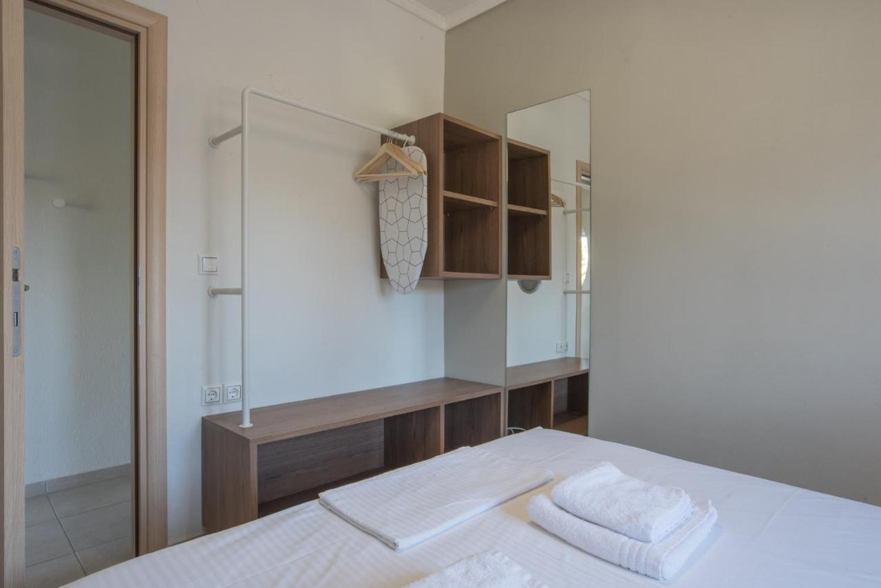 Vertigo Seaside Apartments Nikiti  Extérieur photo