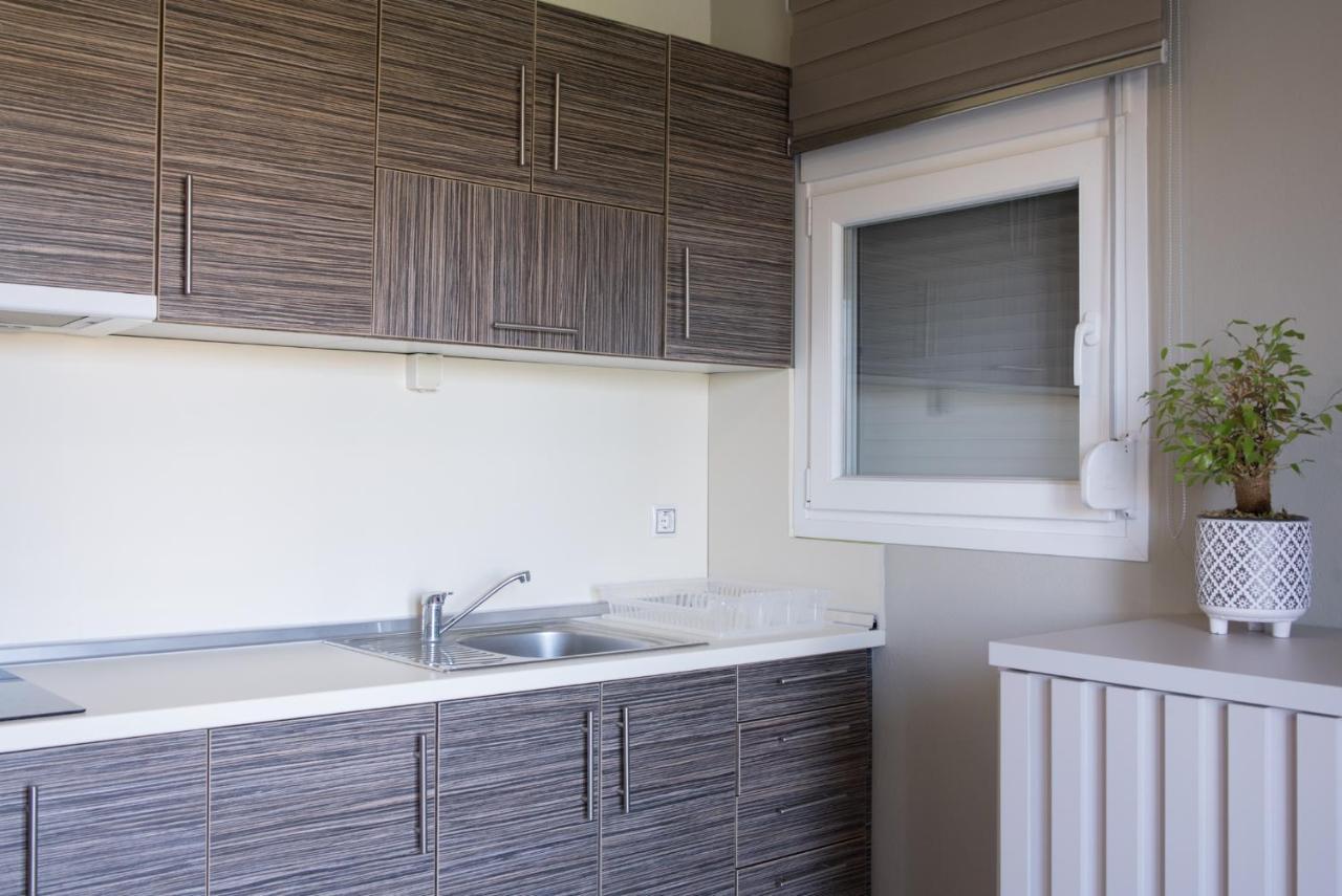 Vertigo Seaside Apartments Nikiti  Extérieur photo