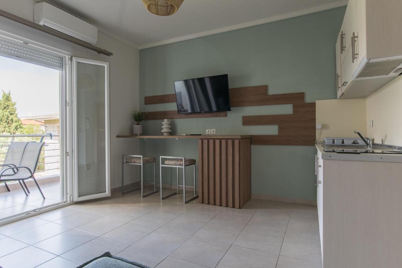 Vertigo Seaside Apartments Nikiti  Extérieur photo