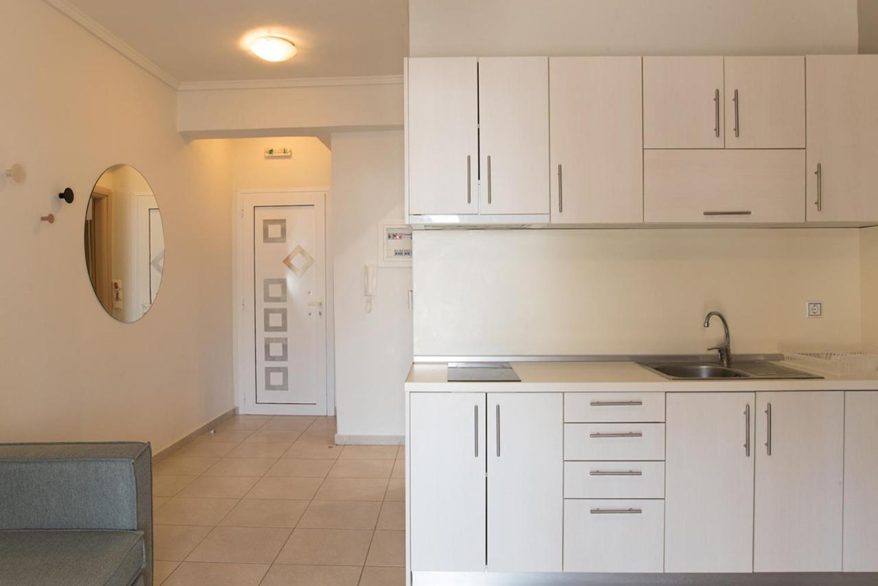 Vertigo Seaside Apartments Nikiti  Extérieur photo