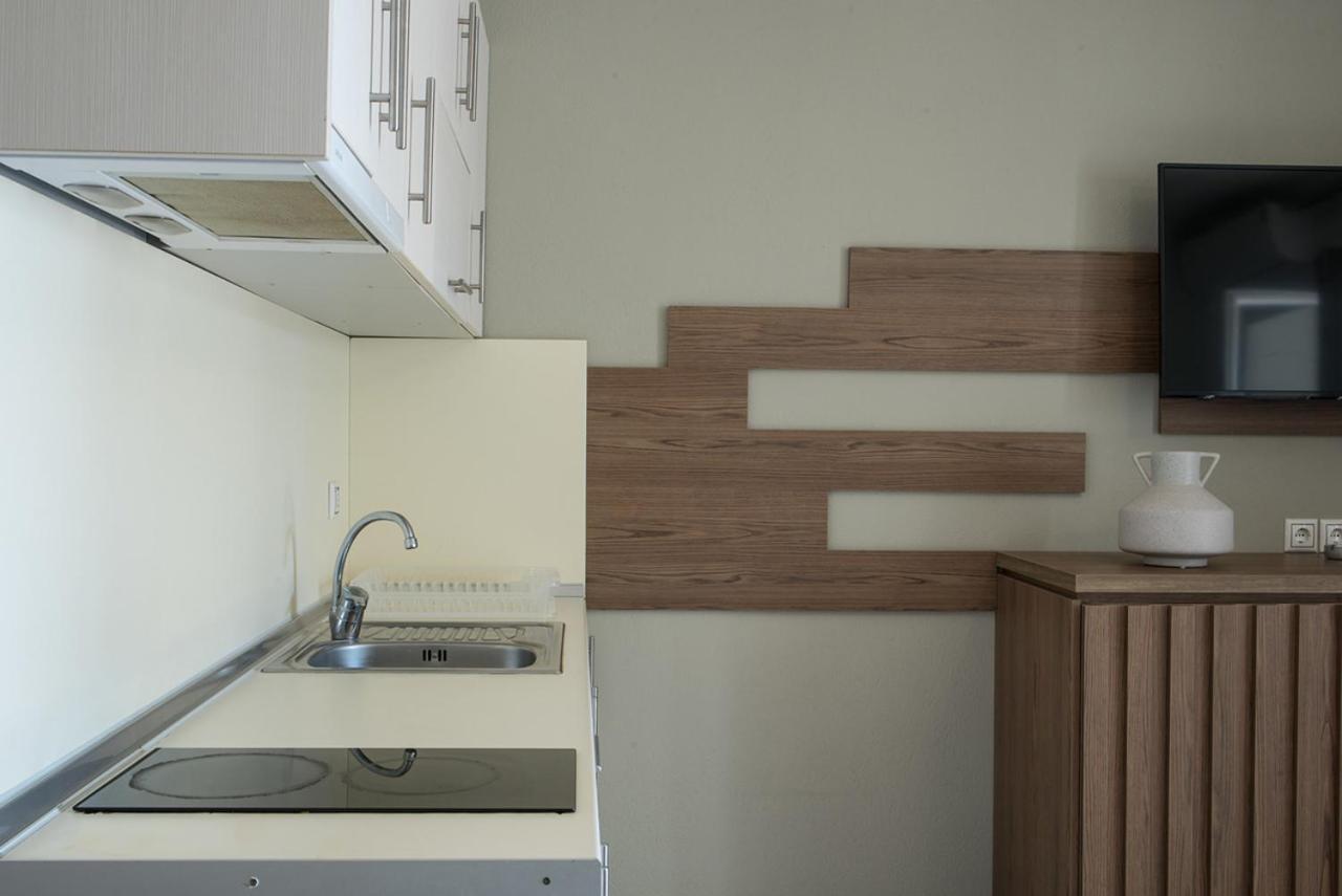 Vertigo Seaside Apartments Nikiti  Extérieur photo