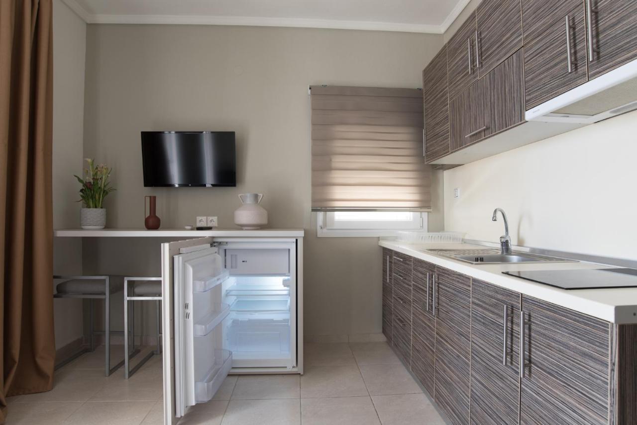 Vertigo Seaside Apartments Nikiti  Extérieur photo