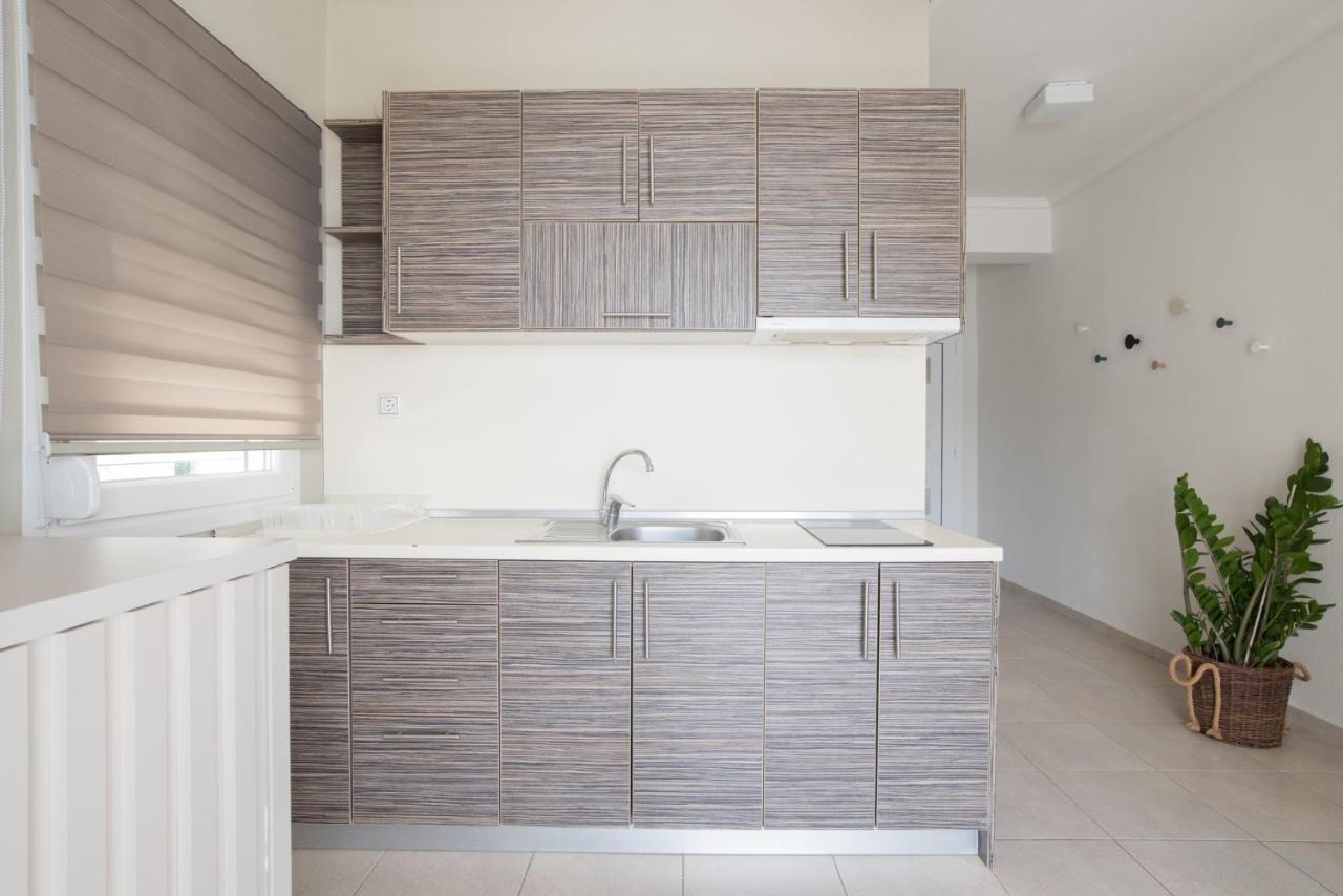 Vertigo Seaside Apartments Nikiti  Extérieur photo